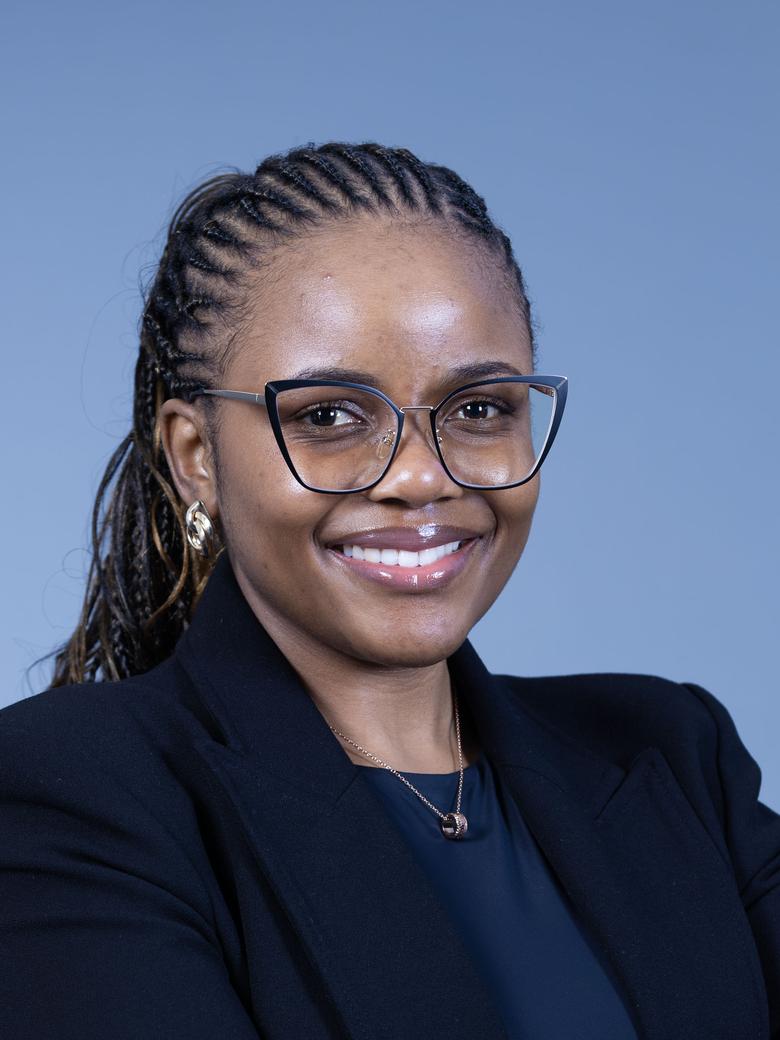 Ms B Mahlangu